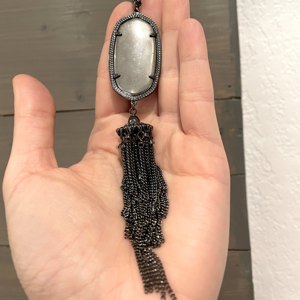 Kendra Scott Necklace